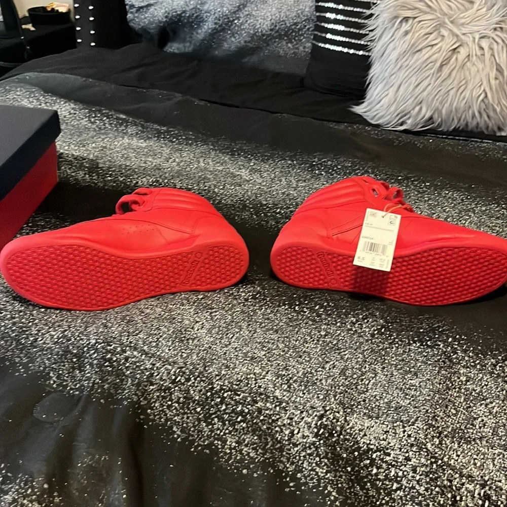 Cardi B Reebok - Picture 5 of 5